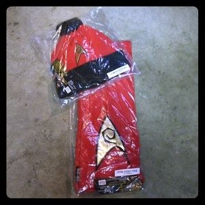Star Trek scarf & beanie set